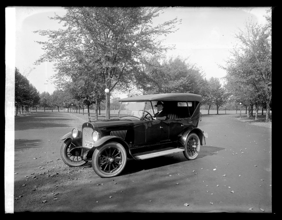 Vogue car, 1920 LCCN2016852325