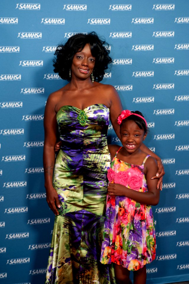 Voice Award Winner Tonier Cain on the Red Carpet (6241105990)