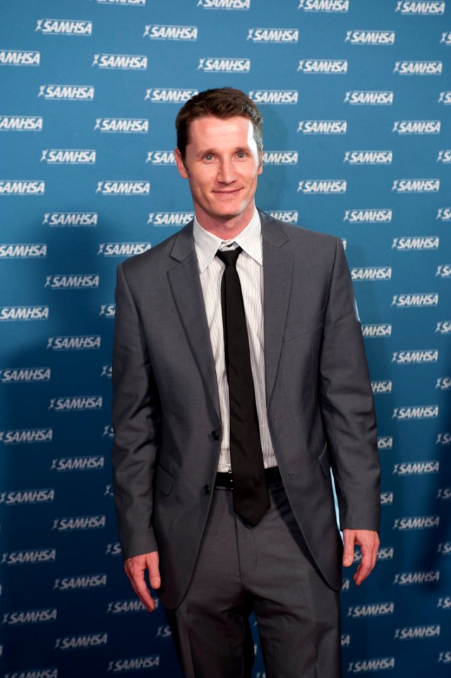 Voice Award Winner Kyle Killen on the Red Carpet (6240592609)