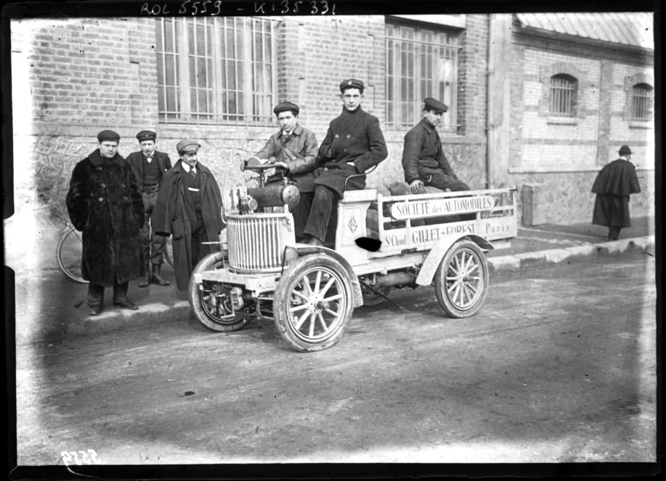 Voiture de livraison de la Société des automobiles Gillet-Forest