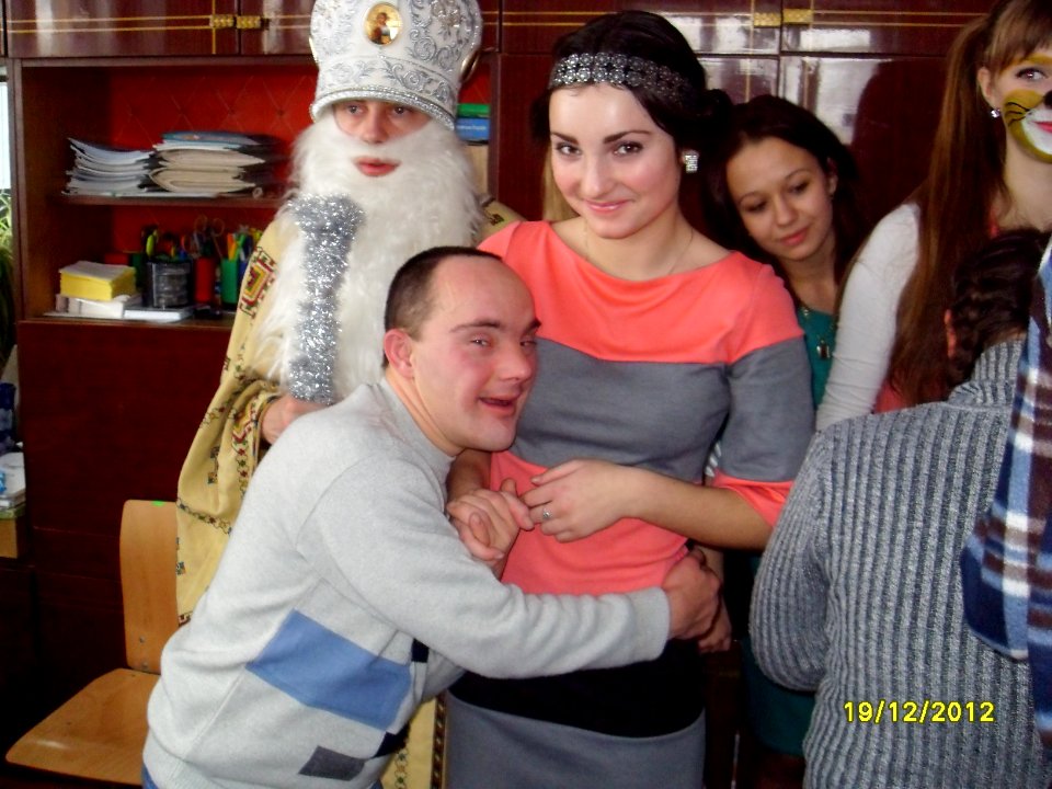 Volunteerism and Community Service in Ukraine Photo Contest, Sept-Nov, 2013 (10959115504)