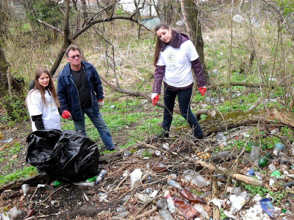 Volunteerism and Community Service in Ukraine Photo Contest, Sept-Nov, 2013 (10959177773)