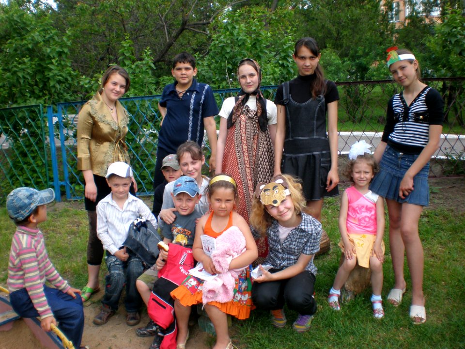 Volunteerism and Community Service in Ukraine Photo Contest, Sept-Nov, 2013 (10958946885)