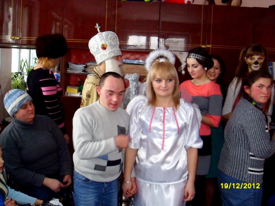 Volunteerism and Community Service in Ukraine Photo Contest, Sept-Nov, 2013 (10958942655)