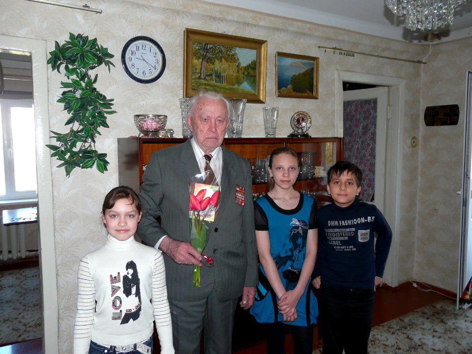Volunteerism and Community Service in Ukraine Photo Contest, Sept-Nov, 2013 (10959033806)