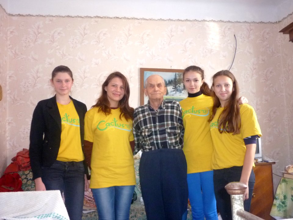 Volunteerism and Community Service in Ukraine Photo Contest, Sept-Nov, 2013 (10959181373)