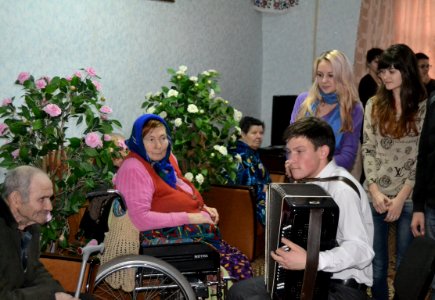 Volunteerism and Community Service in Ukraine Photo Contest, Sept-Nov, 2013 (10959208454)