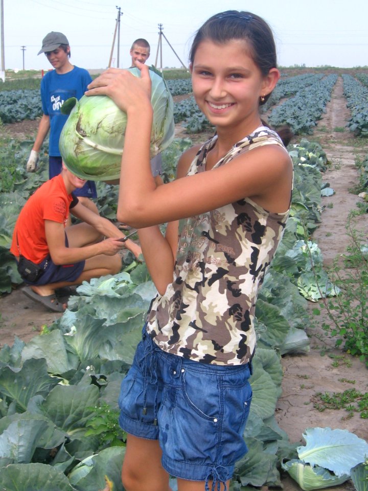 Volunteerism and Community Service in Ukraine Photo Contest, Sept-Nov, 2013 (10959274773)