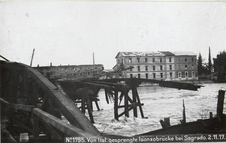 Von Ital.gesprengte Isonzobrücke bei Sagrado.2.11.17. (BildID 15608992)