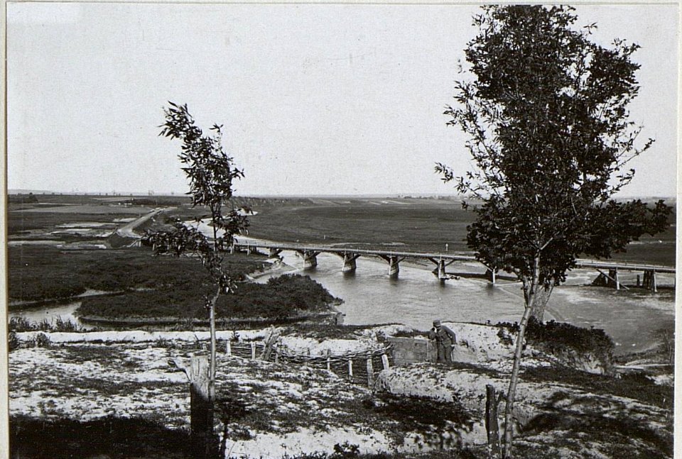 Von der Kapelle in Wiluszy aus gesehen, Brücke Wiluszy un Wiskow. (BildID 15691559)