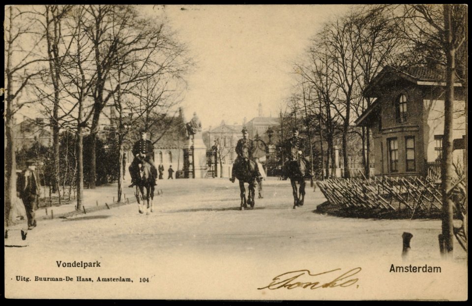 Vondelpark met uitgang bij de Stadhouderskade. Uitgave Buurman-De Haas, Afb PRKBB00501000008