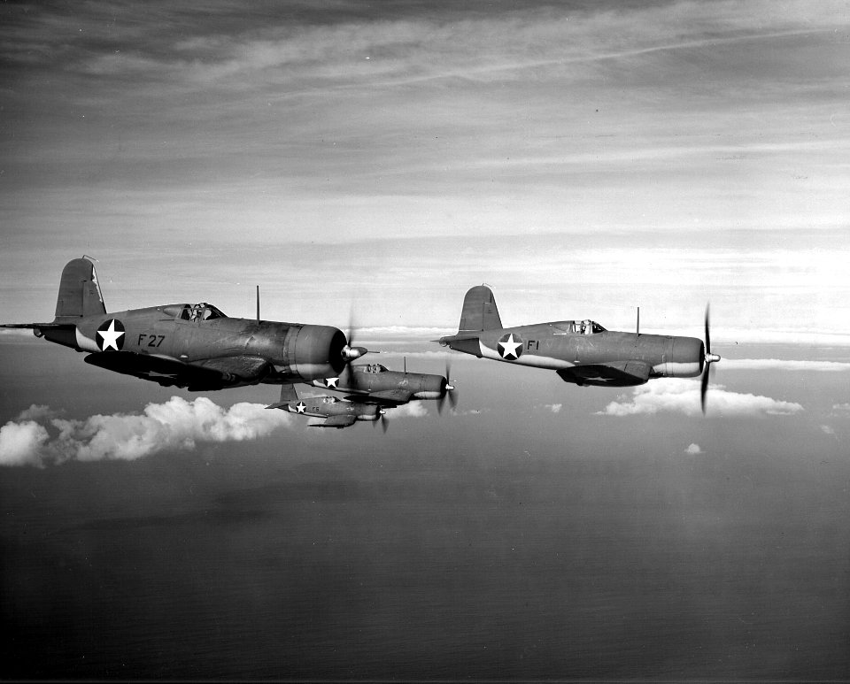 Vought F4U-1 Corsairs of VF-12 in flight on 26 May 1943 (NNAM.1996.253.7142.034)