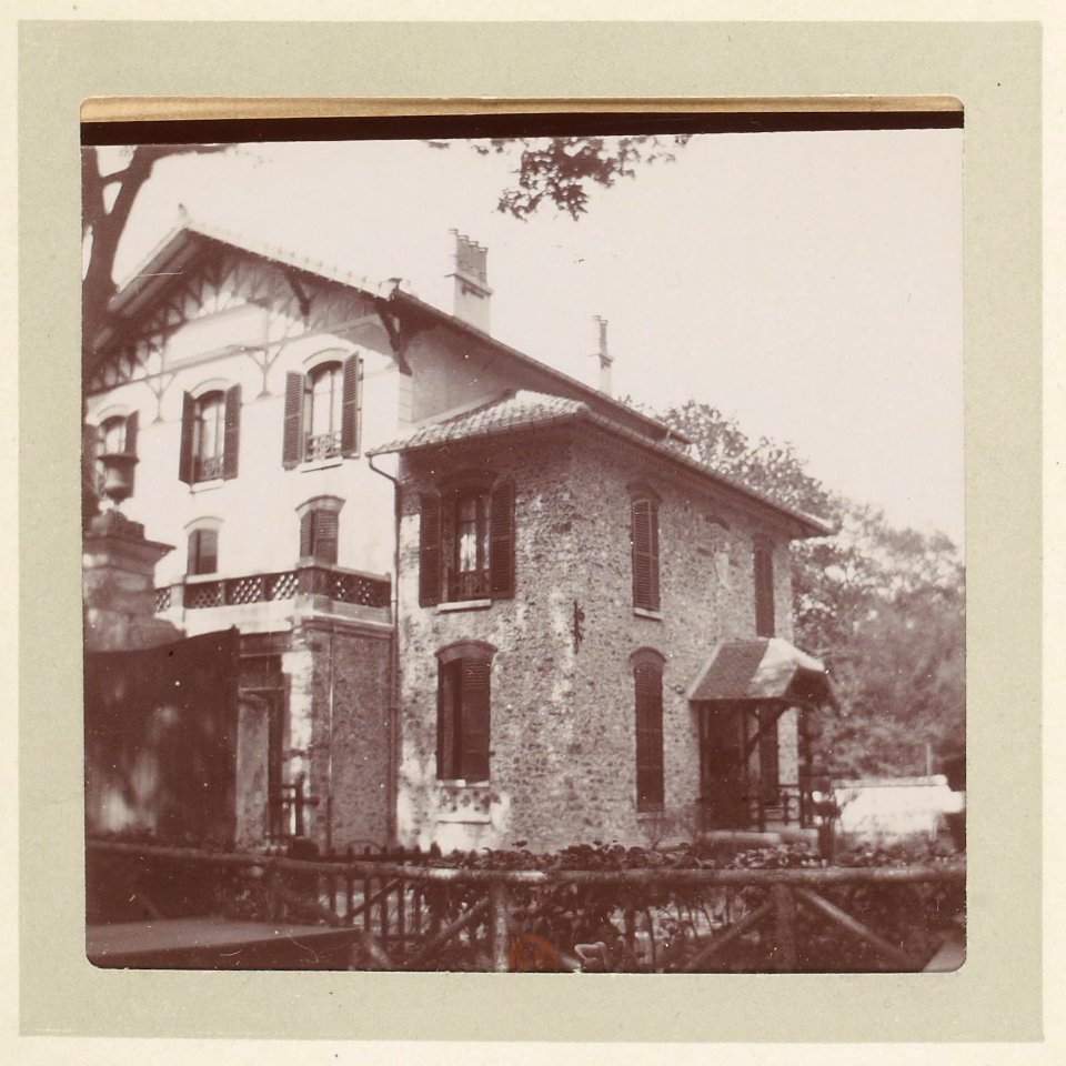 Voyages d'une famille parisienne Avril 1897 - Villebon-sur-Yvette - p10-03
