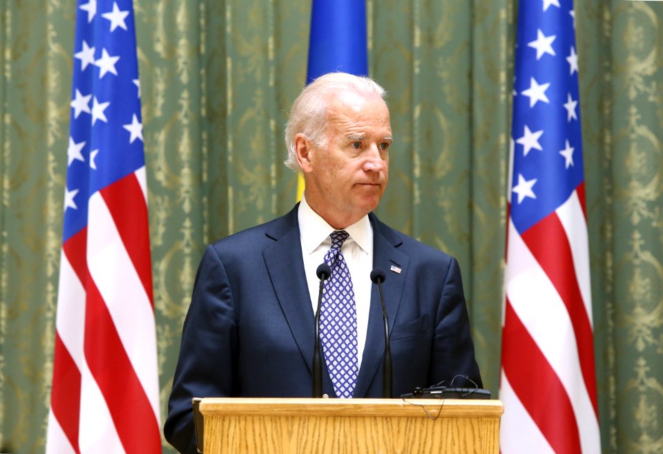 VP Biden and PM Yatsenyuk, Joint Statement, Kyiv, Ukriane, April 22, 2014 (13981132485)