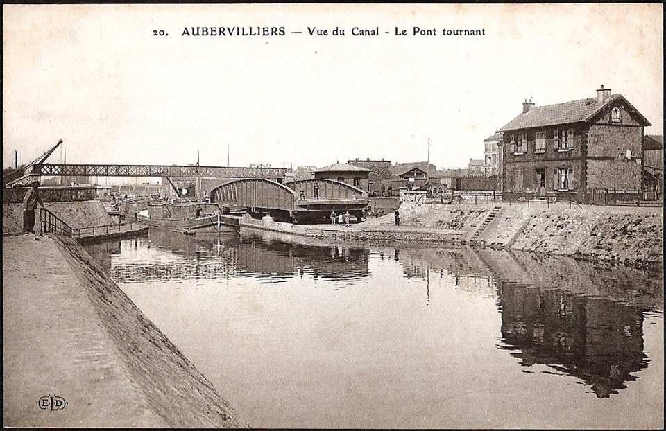 Vue du canal - Pont tournant