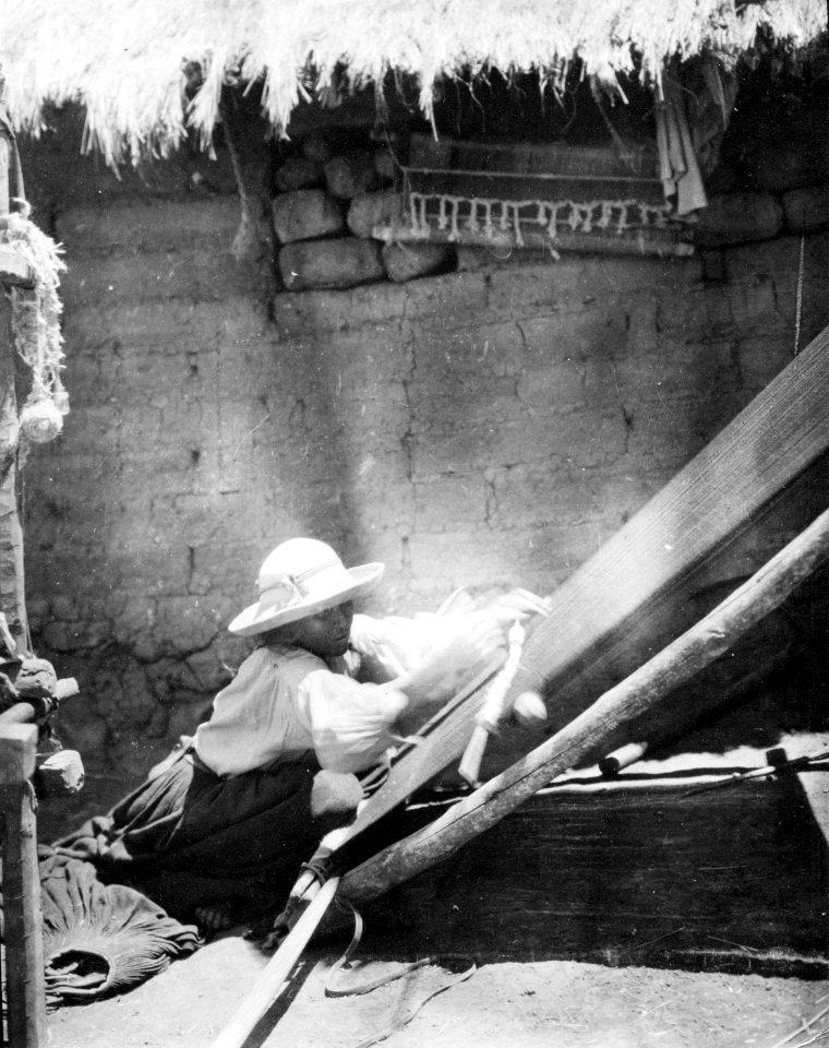 Vävande indianska. Lokal, Incallacta, Bolivia. Stam, Quichua. Cochabamba - SMVK - 005845