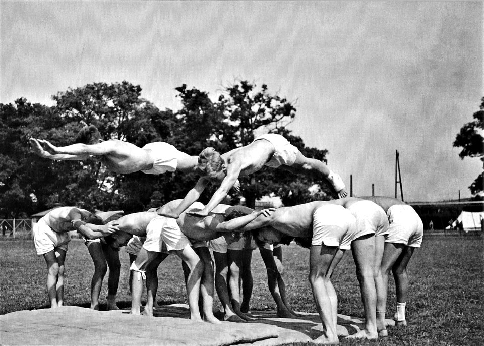 W Kleinfeldt - Bannsportfest der Tübinger HJ 6.6.1937 (TJiG16)