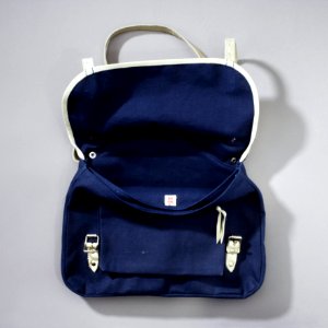 Väska, samhörande med scoutdräkt nr 11691-11725 - Livrustkammaren - 59389