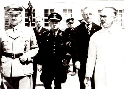 W Kleinfeldt - B Rust mit O Lehnich zu Besuch in Tübingen mit W Usadel 1936 (EfT088A)