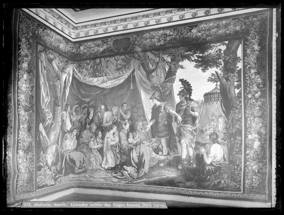 Vävd tapet med motiv ur alexanderhistorien. Alexander och Darius´ familj - Skoklosters slott - 77318