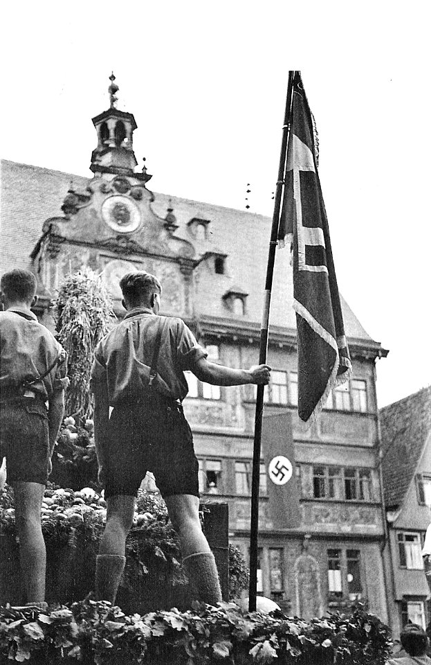 W Kleinfeldt - Marktplatz, Erntedankfest 1937 (TJiG02)