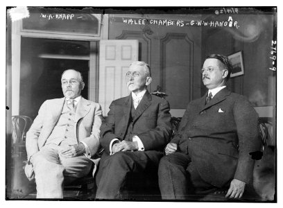 W.A. Knapp, Wm. Lee Chambers, G.W.W.Hangar LCCN2014693642