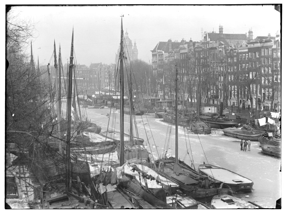 Waalseilandsgracht, foto 2 Jacob Olie (max res)