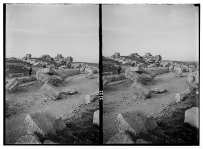 Wady Shaib Es-Salt, Amman, etc. Amman. Ruins on Acropolis Hill. Excavated by an Italian expedition. LOC matpc.02740
