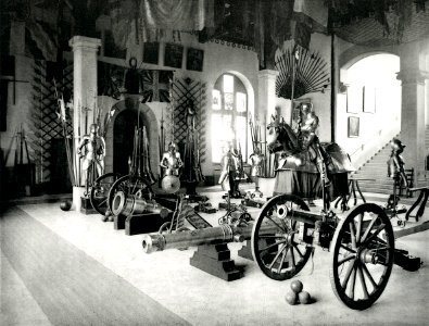 Waffenhalle des historischen Museums Bern