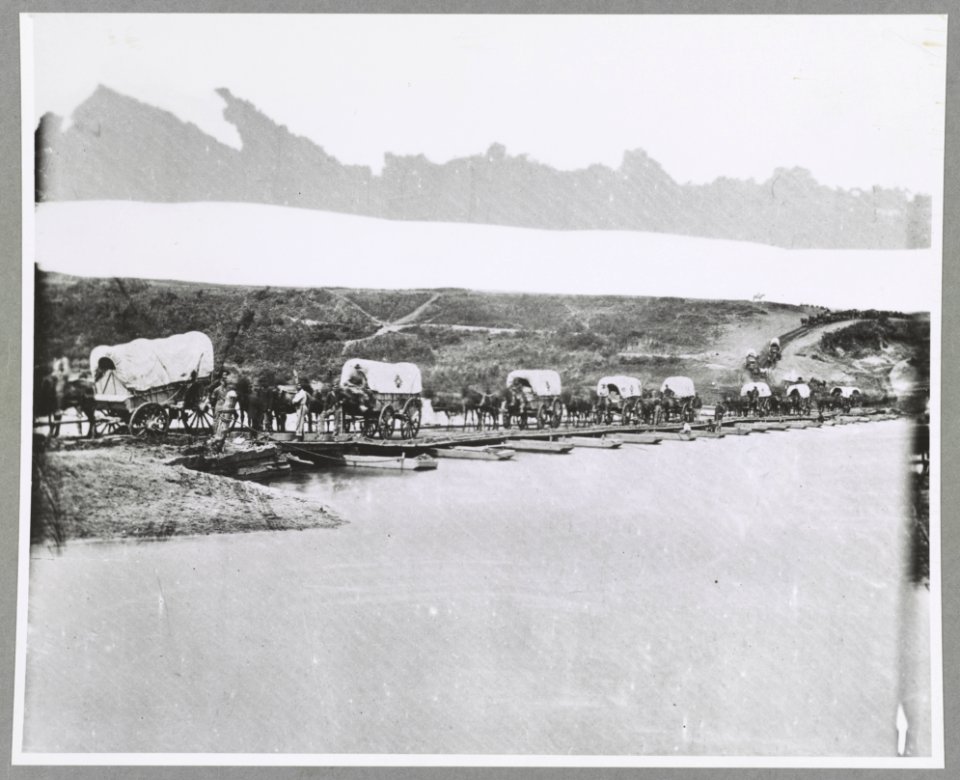 Wagon train LCCN2012649800