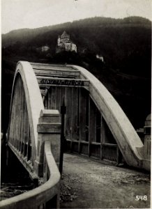 Waidbruck mit Schloss und Statzerbrücke, Grödental. (BildID 15580694)