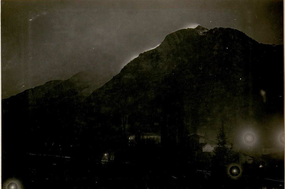 Waldbrand in der Nähe von Trient. (1.März.1918.) (BildID 15512602)