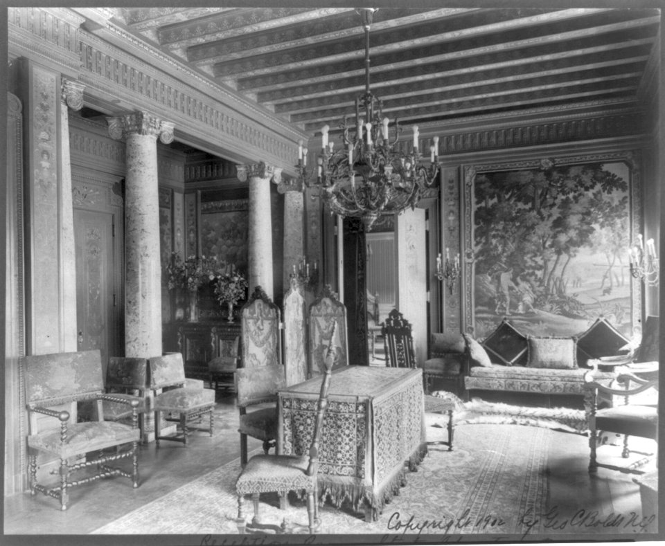 Waldorf-Astoria Hotel, New York - interiors- reception room - state apartments LCCN2007682415