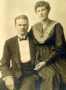 Waldemar & Ester Riese c 1914