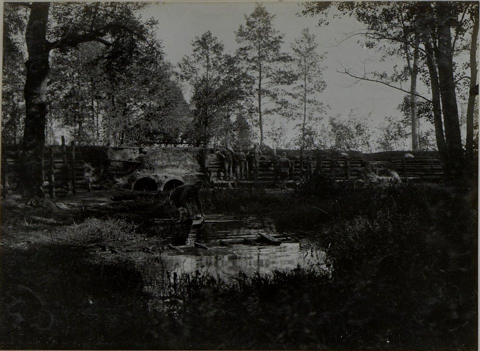 Waldbahnstellung des IR.84 (BildID 15446026)