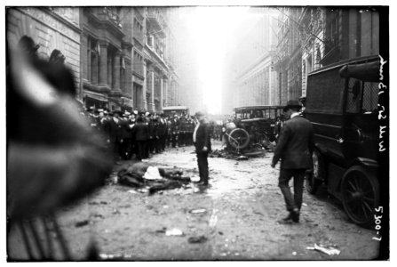 Wall St. bomb LCCN2014711464
