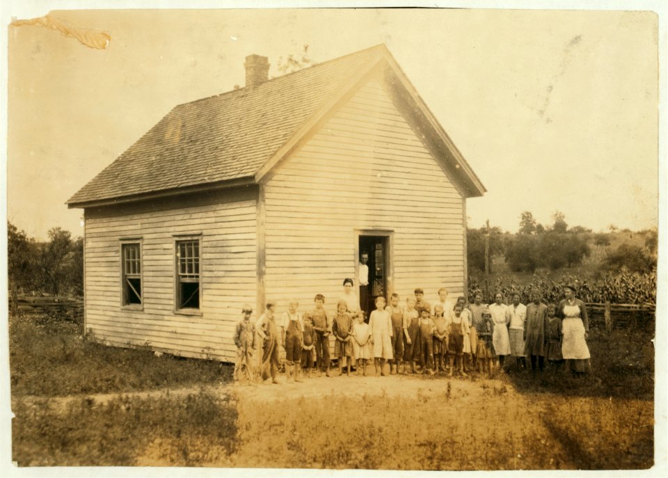 Walnut Grove School. Average attendance 20, out of an enrollment of 32. Absences chiefly due to berries. 51 in Census. LOC nclc.00481