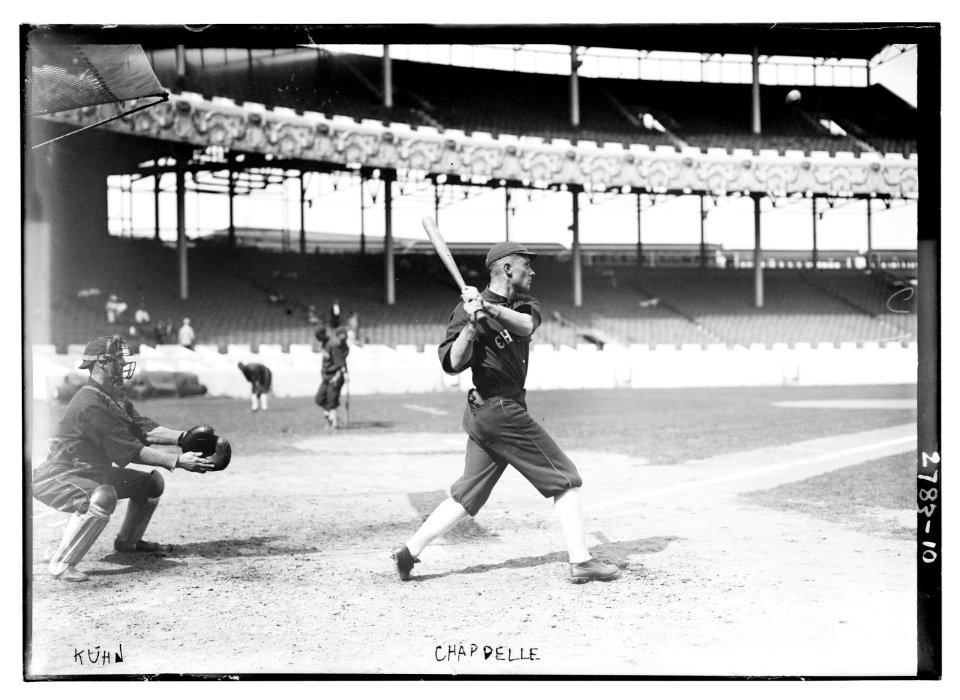 Walt Kuhn, catcher & Larry Chappell, Chicago AL, at the Polo Grounds, NY (baseball) LCCN2014693781