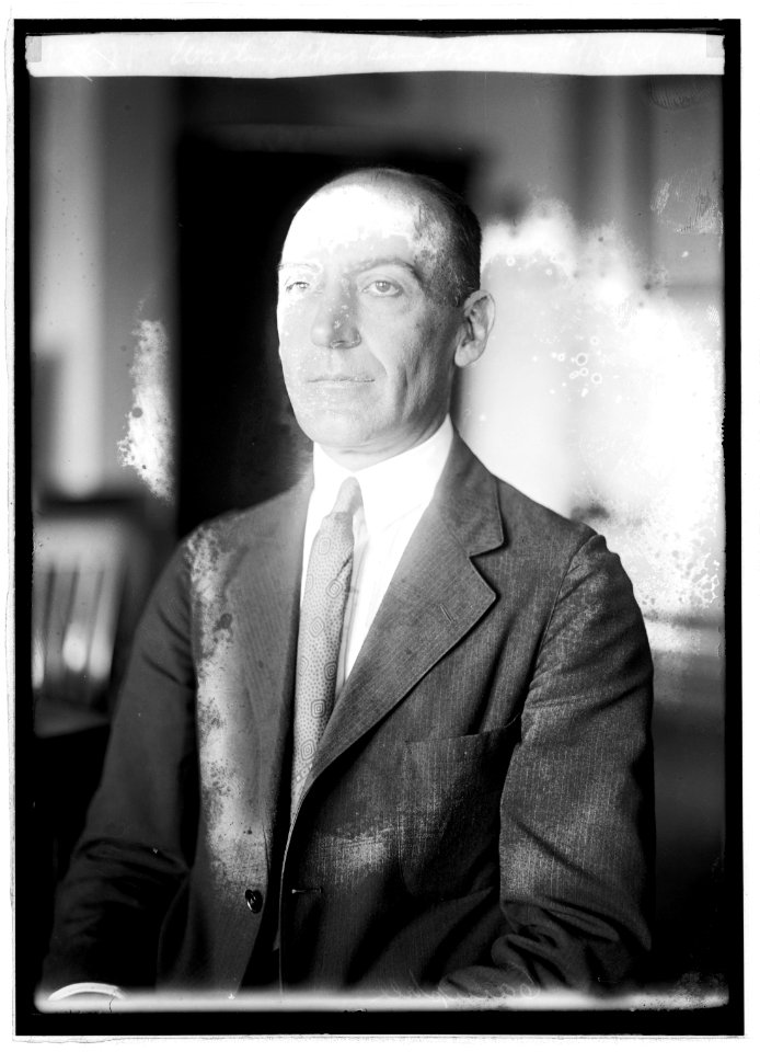 Walter Gilbert Campbell, 9-14-21 LCCN2016845647