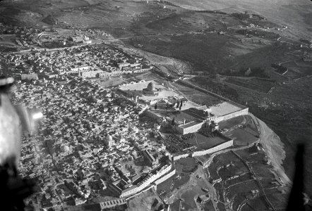 Walter Mittelholzer. Jerusalem. 1934 (z eth 0255993)