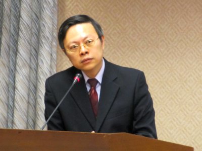 Wang Yu-chi from VOA (4)