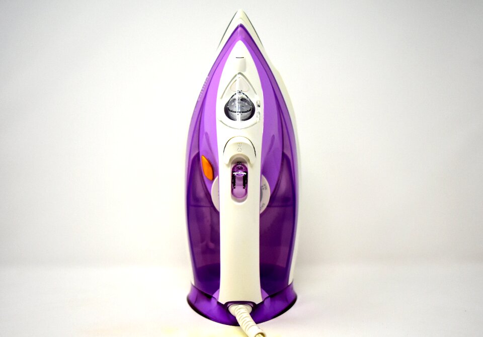 Smoothing ironing service clothing