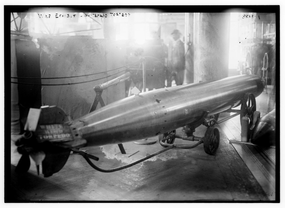 War exhibit - Whitehead torpedo LCCN2014699213