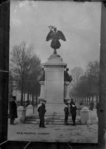 War Memorial, Cardiff (4785958) photo