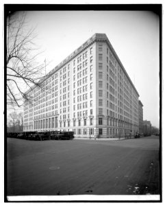 War Risk, (Vermont Ave., Washington, D.C.) LCCN2016824135