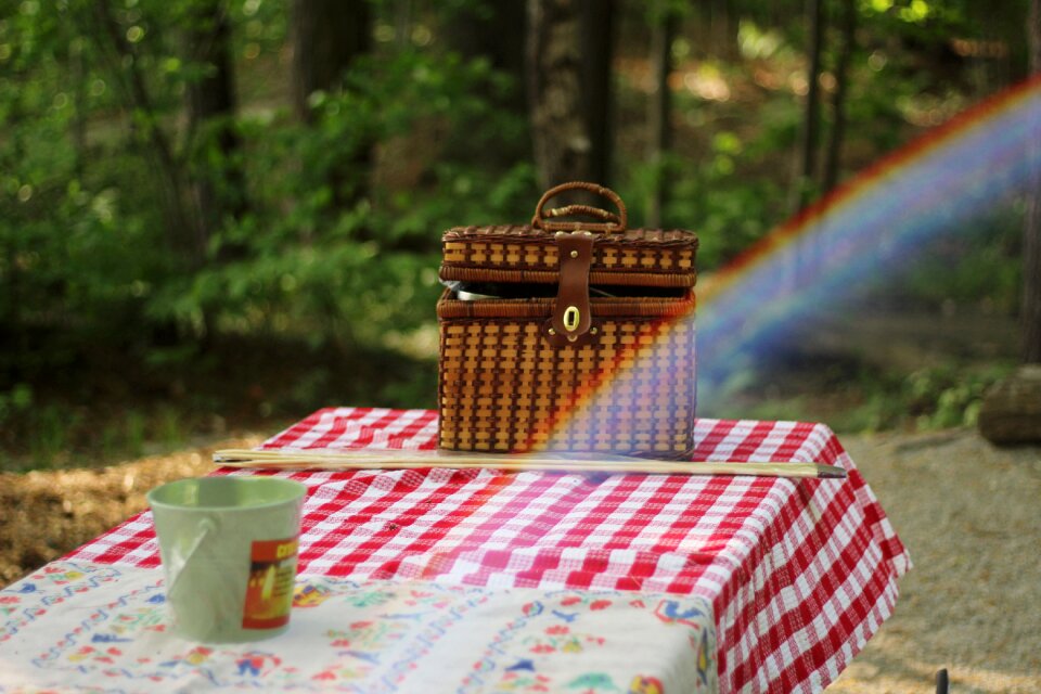Picnic garden rainbow