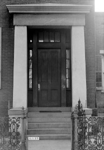 Waring House 02