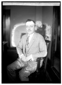 Warren F. Martin, 12-8-21 LCCN2016845880