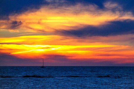 Boat ocean noirmoutier photo