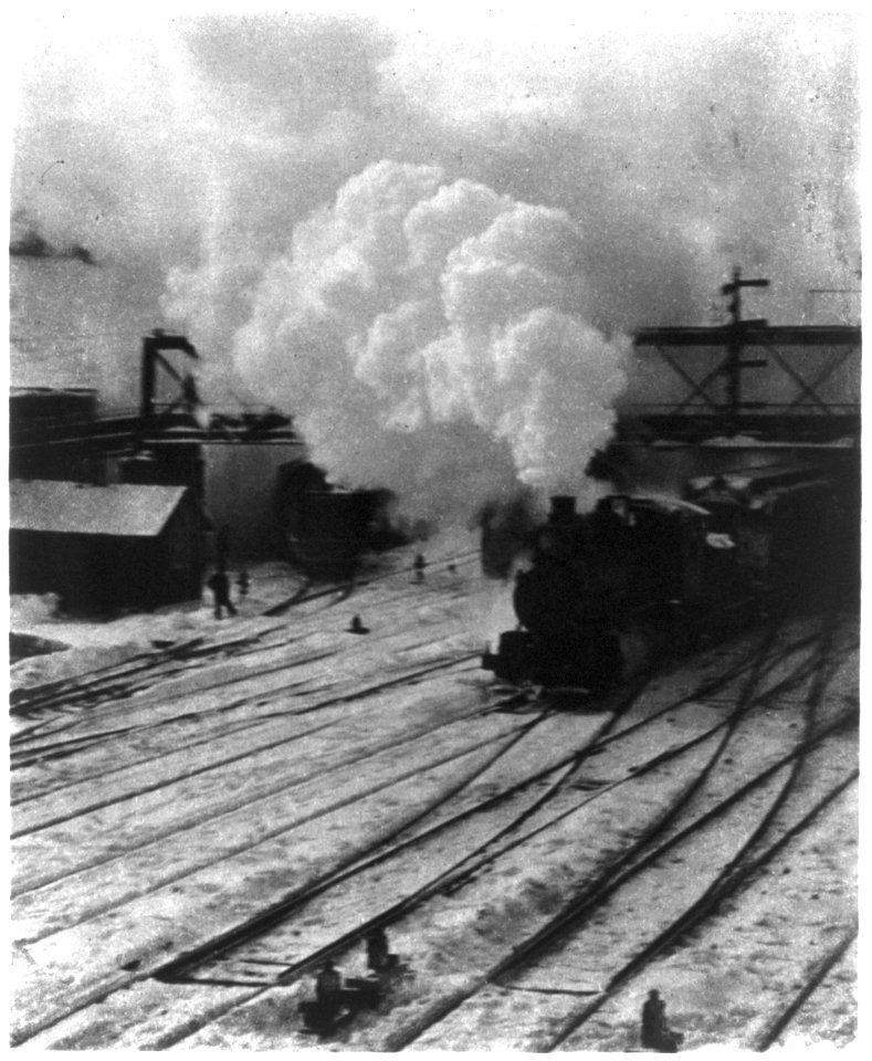 Snapshot-In the New York Central yards LCCN2004665728